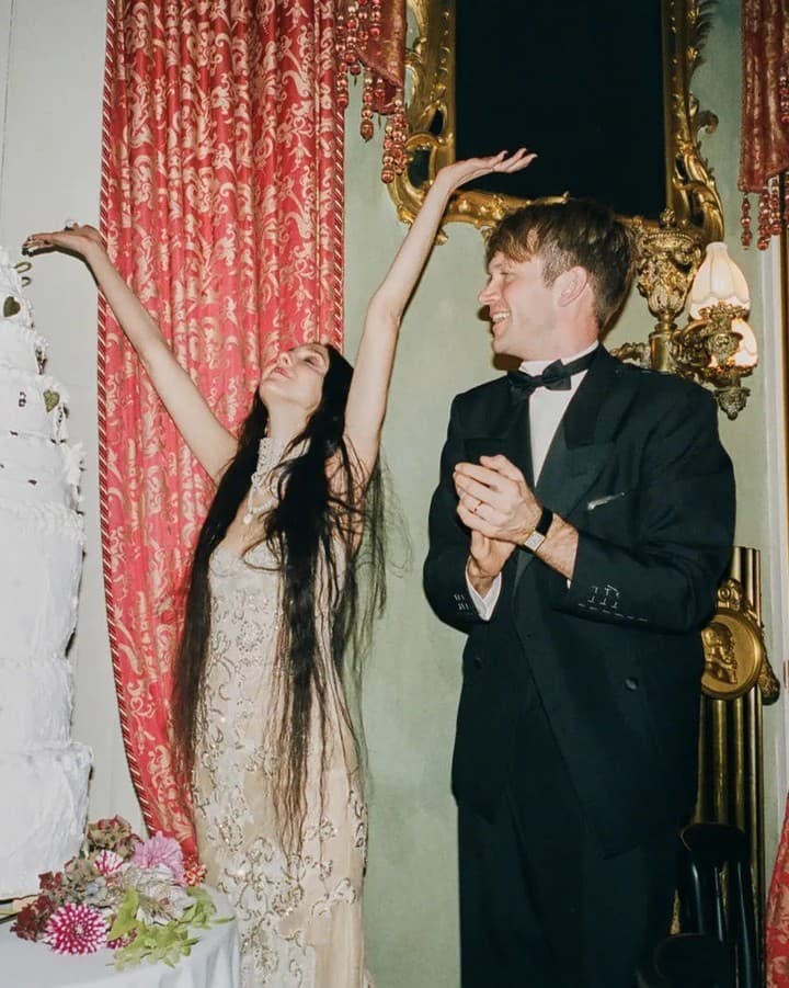 Dark Romance Done Right: Four Most Stylish Halloween-Themed Weddings Yet