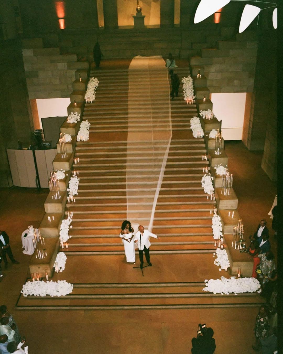 Sheryl Lee Ralph’s Jaw-Dropping 80-Foot Wedding Shawl Is As Tall As A Six-Story Building