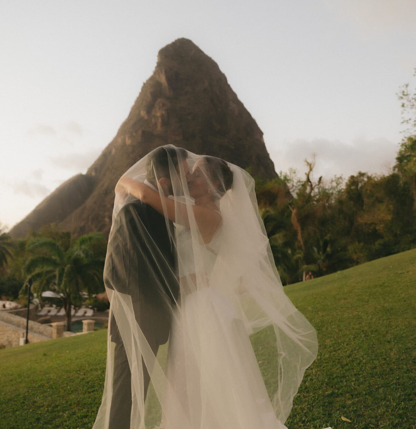 From D.C. to the Pitons: Rebecca and Ruben’s Seriously Stunning Destination Wedding in St. Lucia