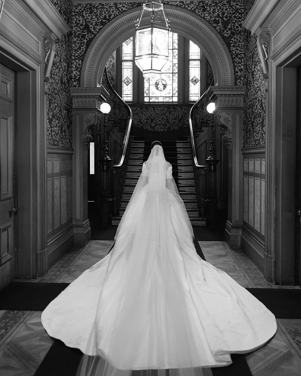 From Meh to Magnificent: A Wedding Planning Timeline That Will Save Every Brides Sanity