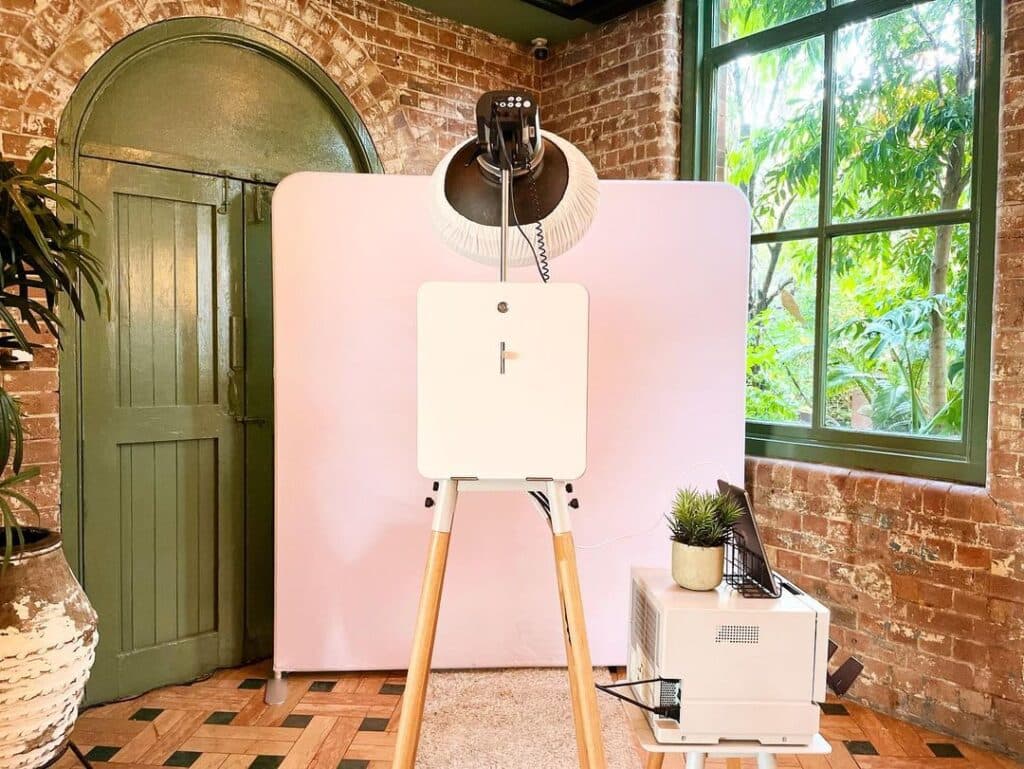 why you need a photobooth at your wedding