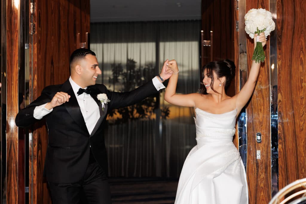 CHIC MINIMALIST WEDDING AT CROWN SYDNEY