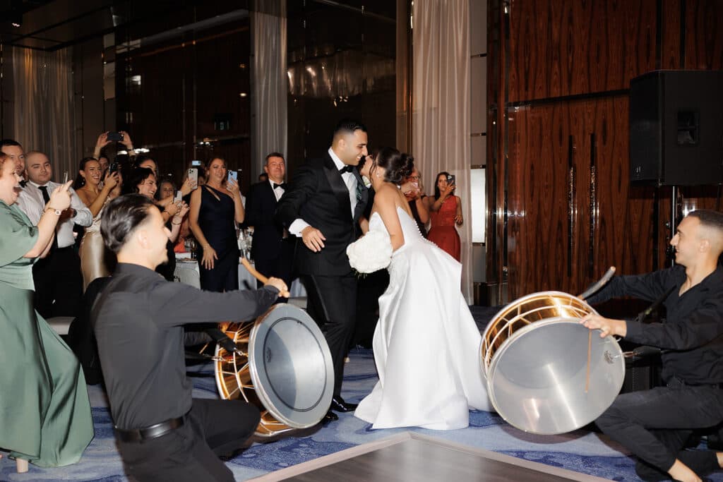 CHIC MINIMALIST WEDDING AT CROWN SYDNEY