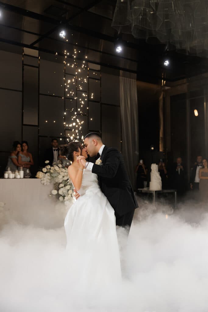 CHIC MINIMALIST WEDDING AT CROWN SYDNEY