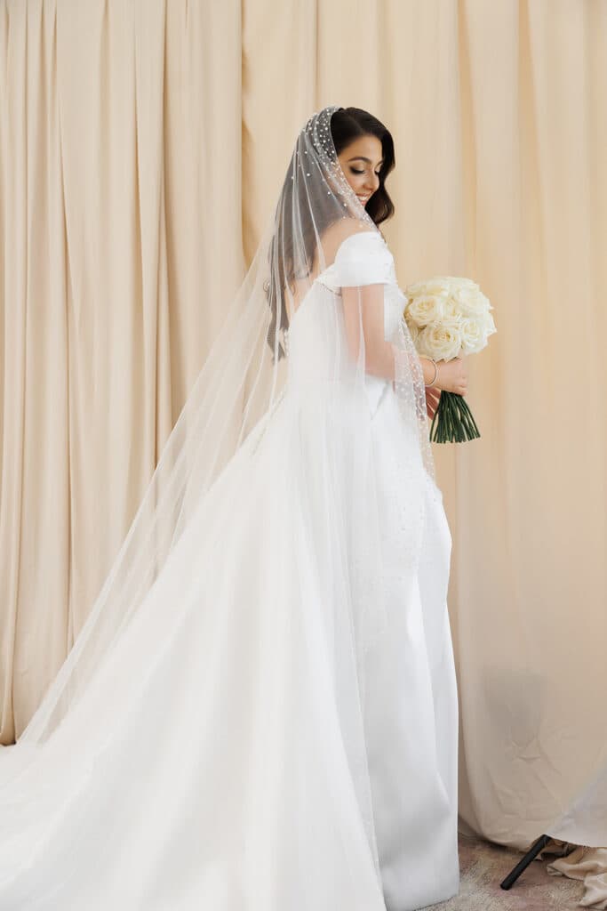 CHIC MINIMALIST WEDDING AT CROWN SYDNEY