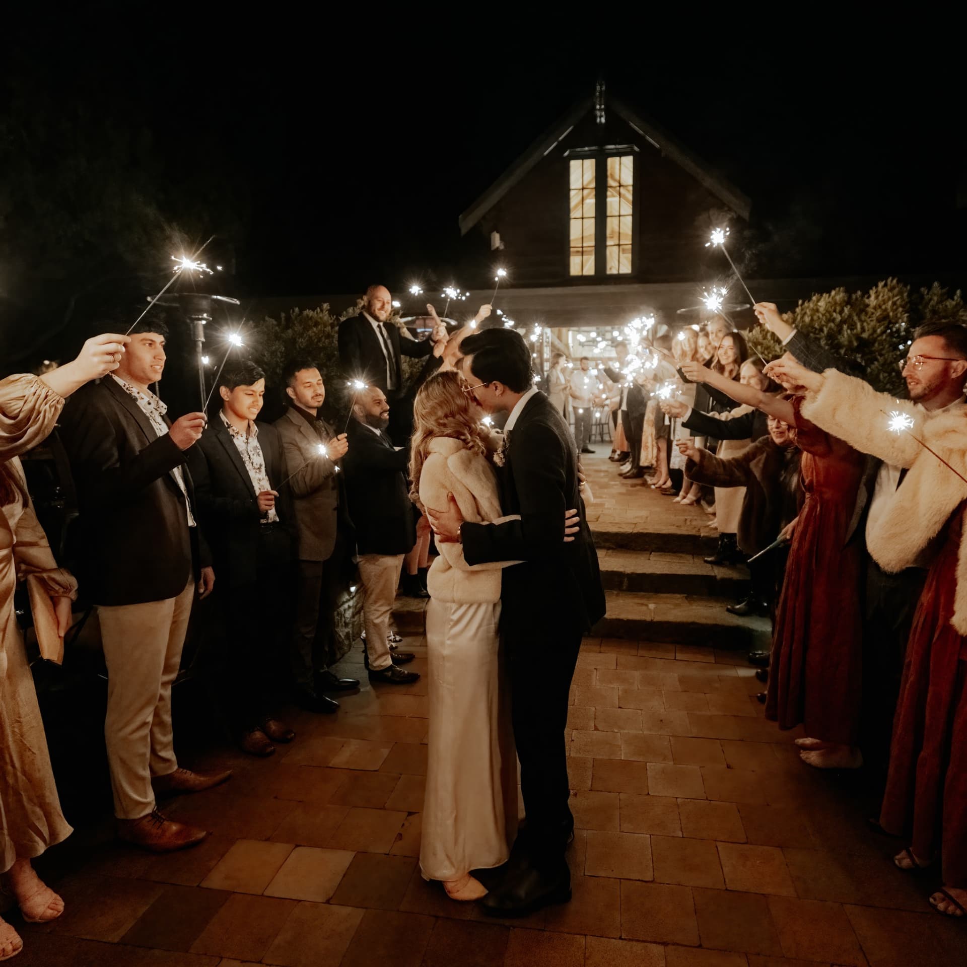 10 Cozy and Chic Tips For Your Perfect Australian Winter Wedding