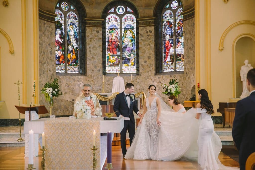 A Luxurious Melbourne Wedding With A Traditional Touch