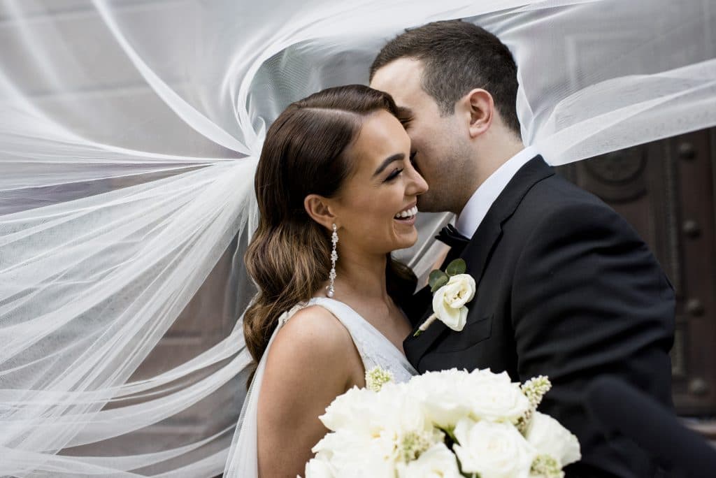 A Chilean And English Affair With A Beyoncé Entrance