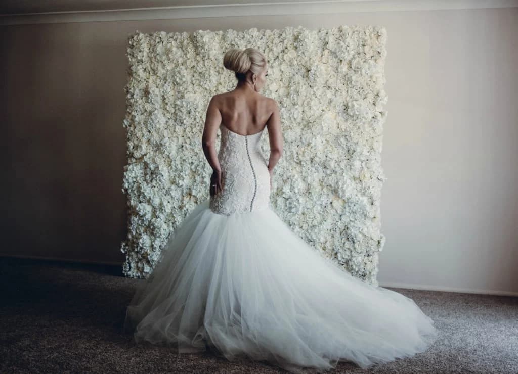 Real Wedding: A glamorous all-white Wedding