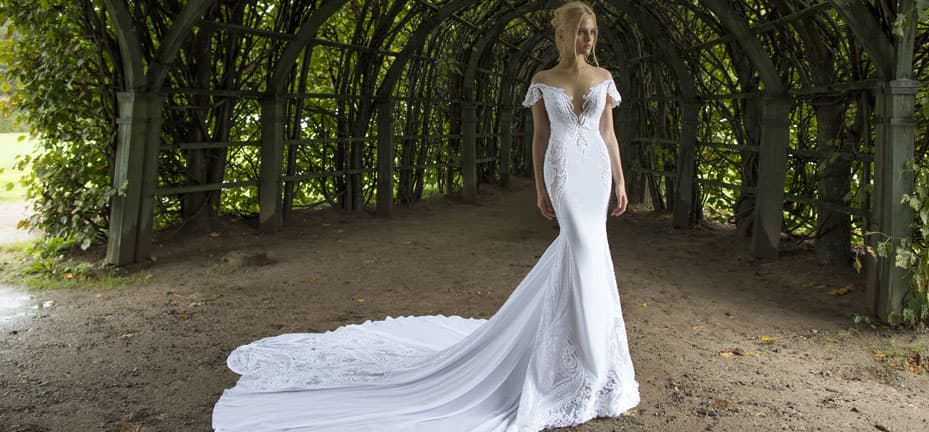 Nurit Hen Fall 2017 New York Bridal Week Wedding Dress Collection