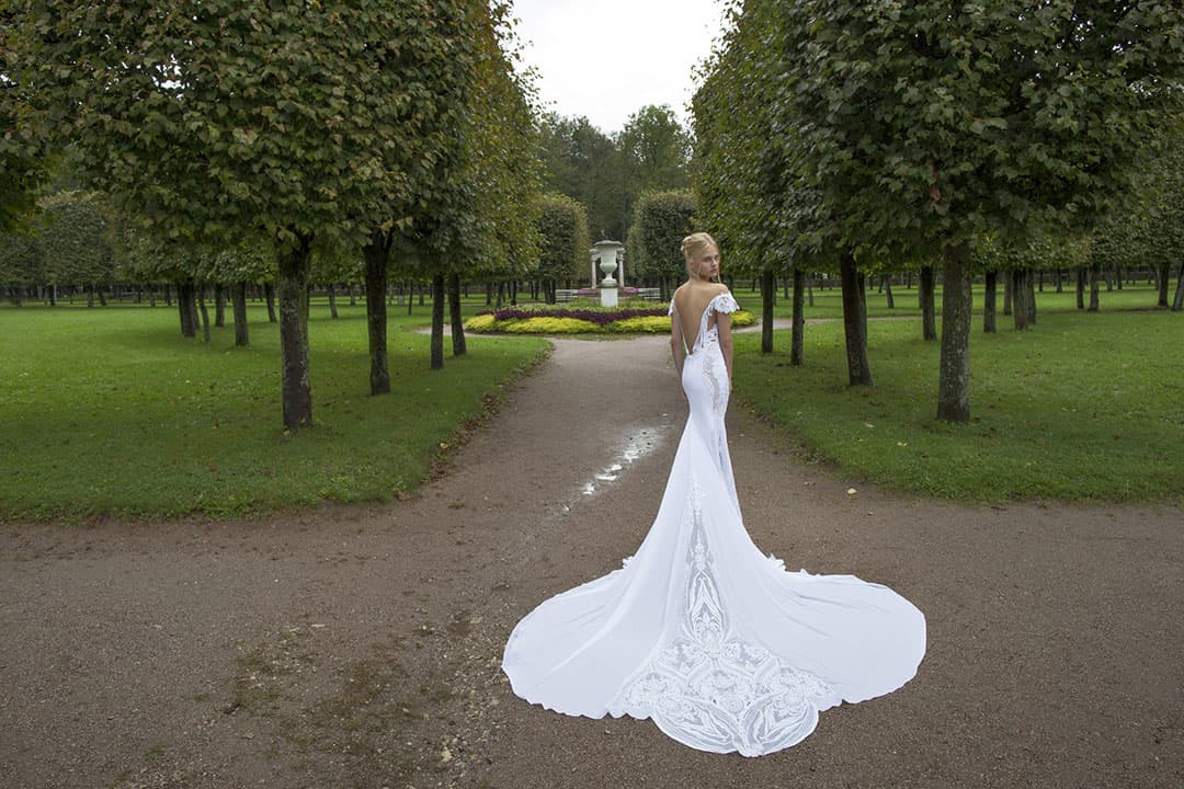 Nurit Hen Fall 2017 New York Bridal Week Wedding Dress Collection