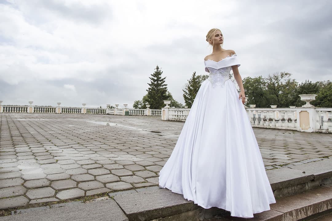 Nurit Hen Fall 2017 New York Bridal Week Wedding Dress Collection