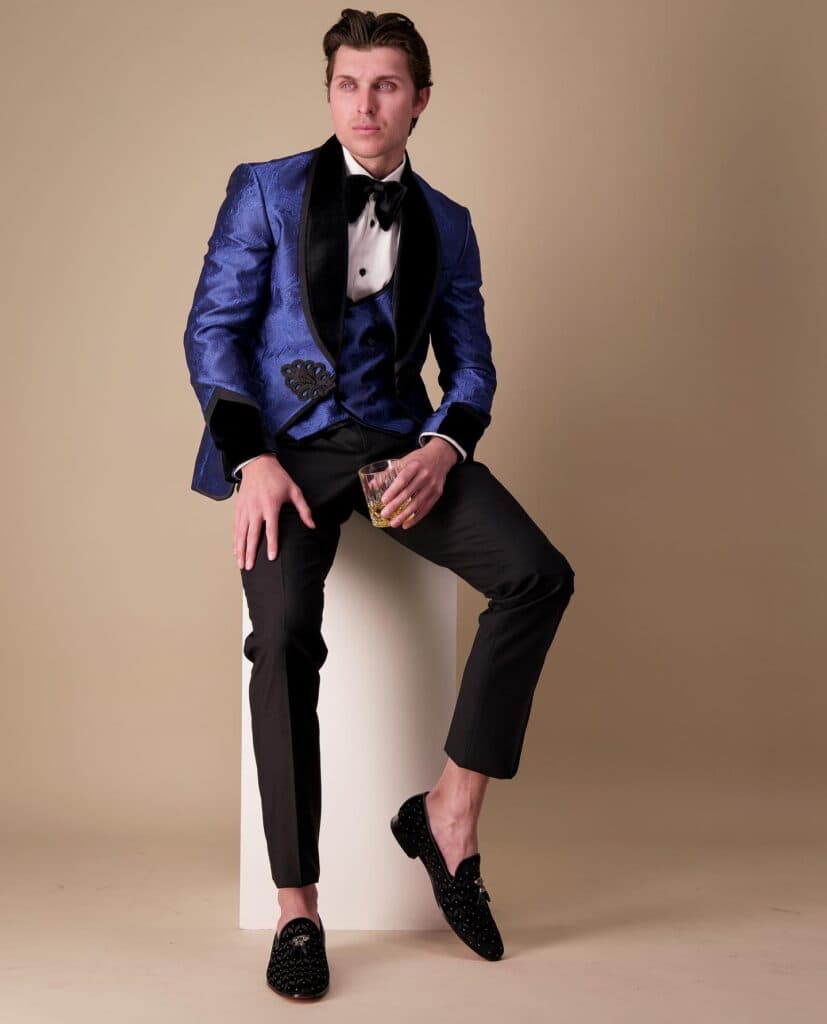 Celebrating Your Love: Unforgettable Wedding Anniversary Gifts For Him