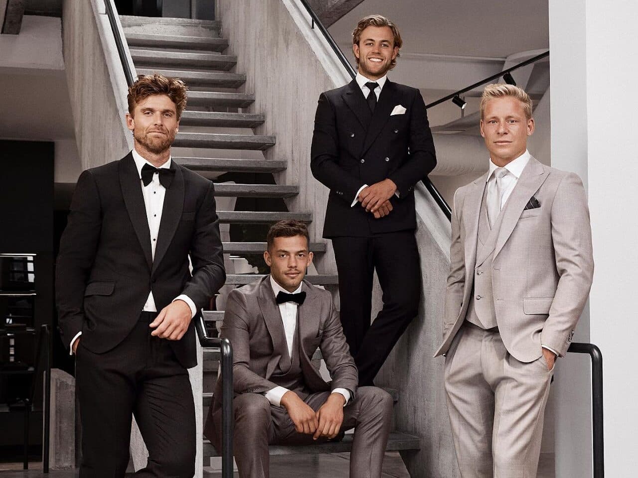 Expert Advice From Your Wedded Wonderland Best Friend: Choosing Groomsmen Suits Made Easy