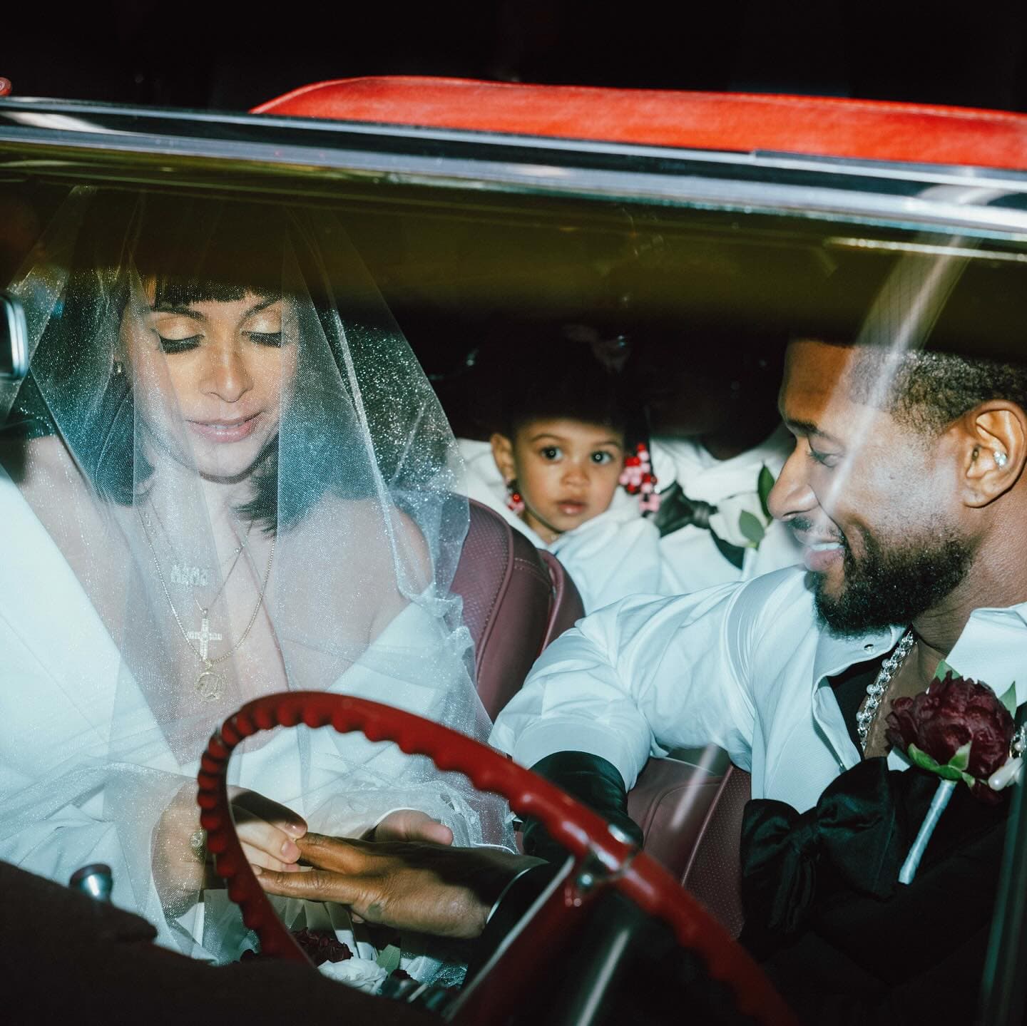 Usher Marries Jennifer Goicoechea After The Super Bowl in Las Vegas
