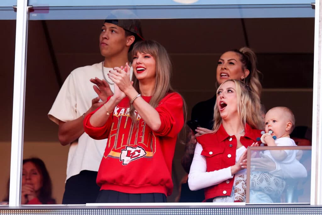 Taylor Swift and Travis Kelce
