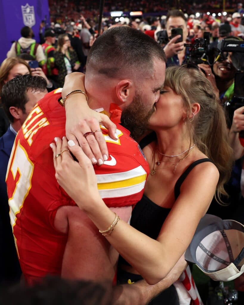 Taylor Swift and Travis Kelce