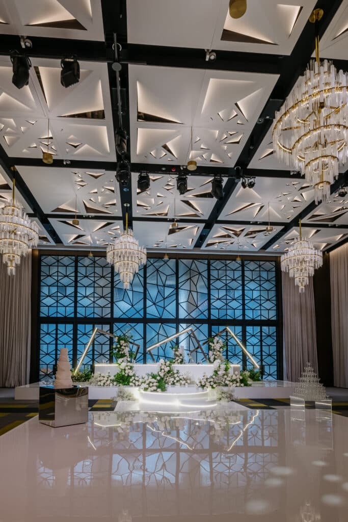 A Modern Wedding at the Ritz Carlton in Melbourne, Australia