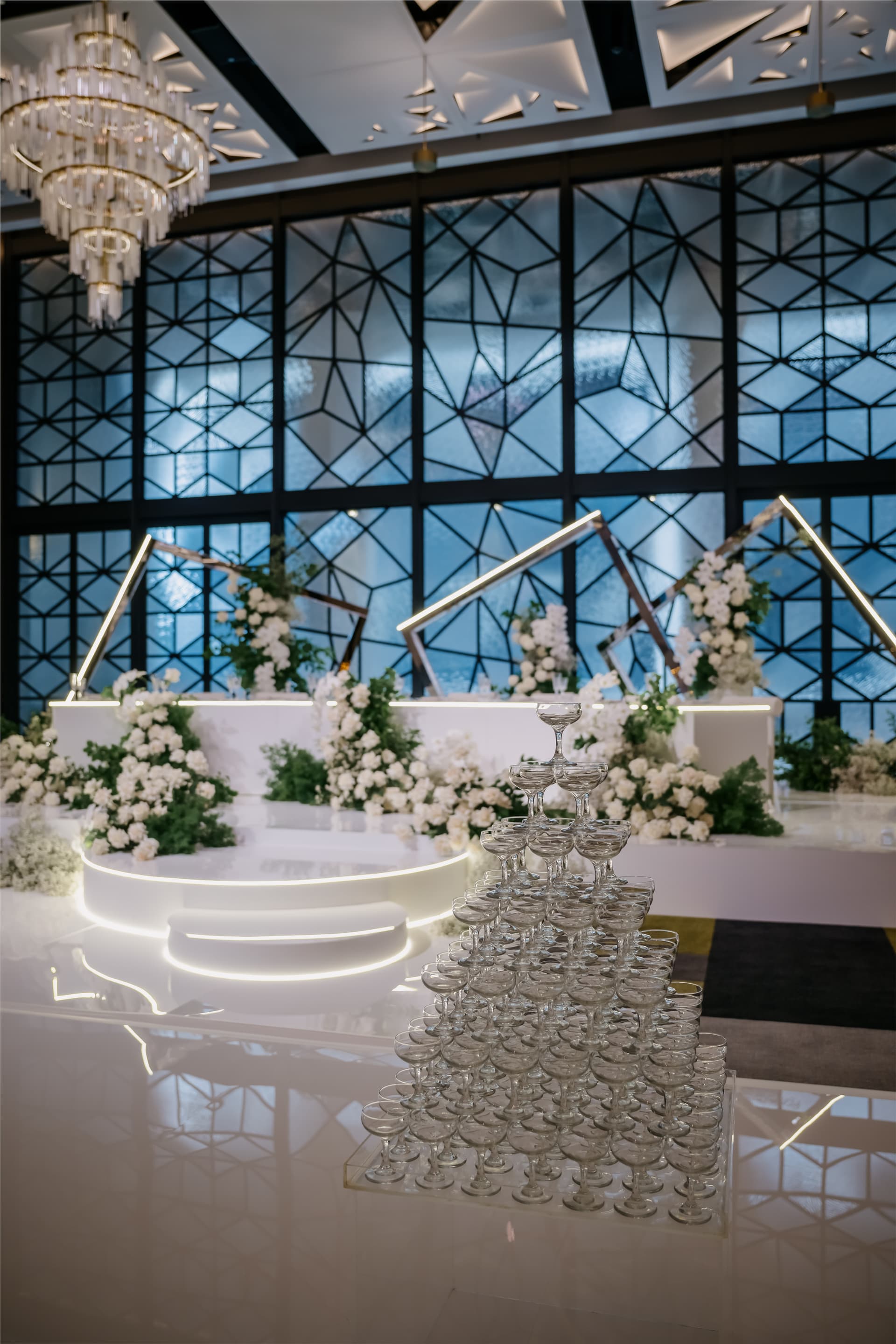 A Modern Wedding at the Ritz Carlton in Melbourne, Australia