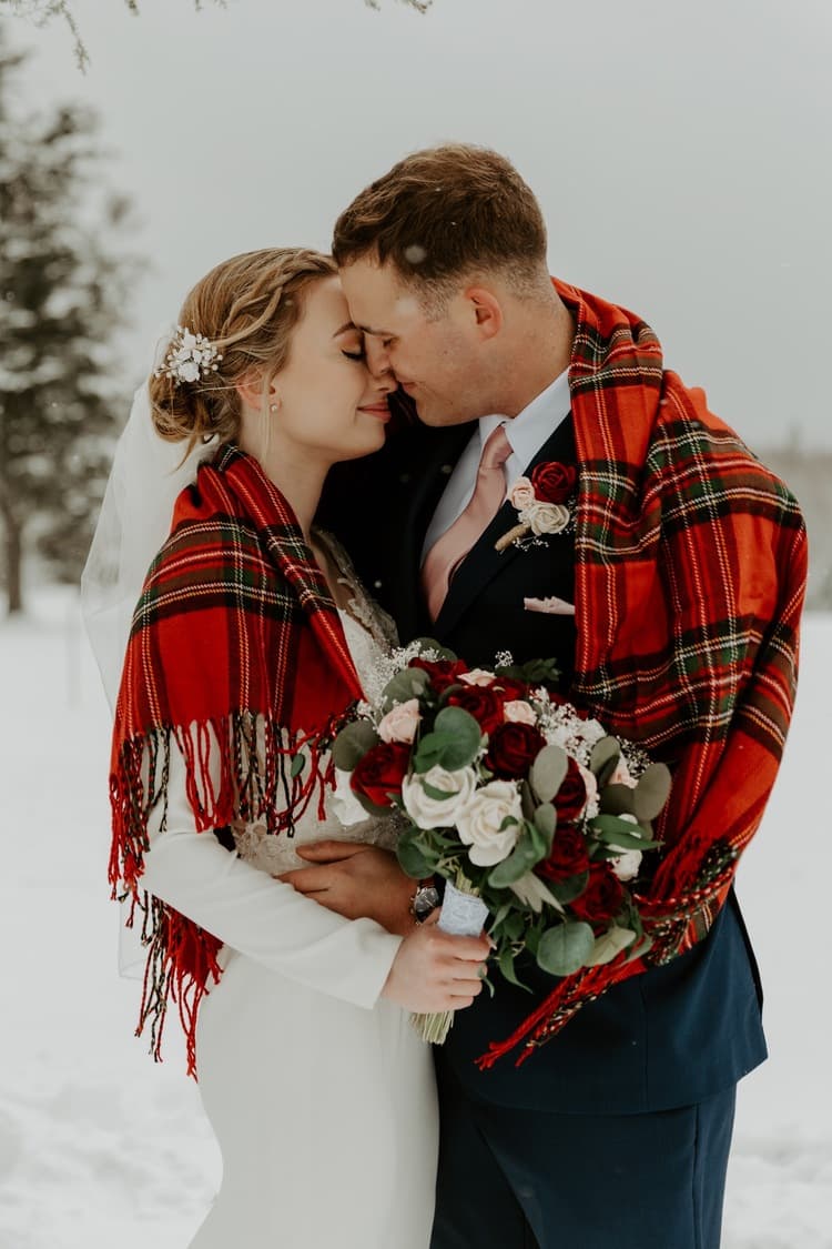 Here’s Why You Should Have A Frosty Winter Wedding