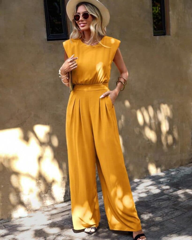 What To Wear To A Beach Wedding In 2024