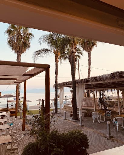 10 Modern Beach Wedding Venues in Europe