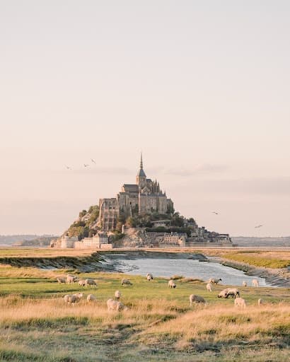 Top 20 Honeymoon Destinations in France For A Romantic Getaway