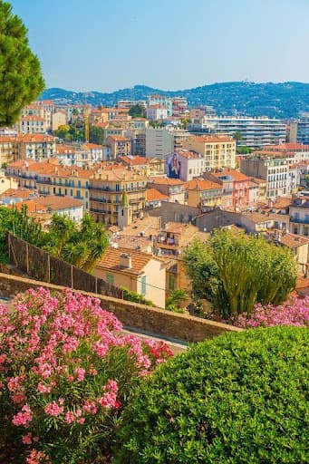 Top 20 Honeymoon Destinations in France For A Romantic Getaway