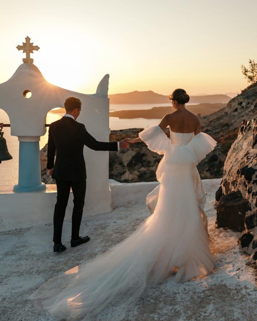 5 Of Our Favorite Destination Weddings In Greece