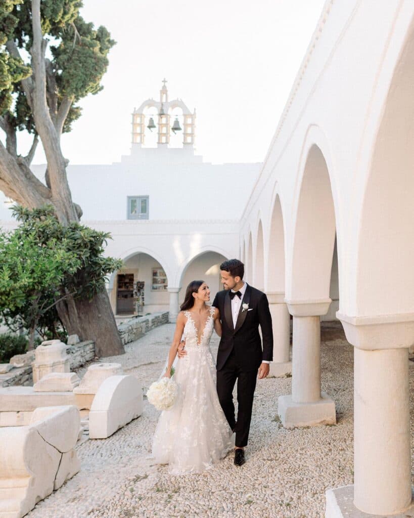 5 Of Our Favorite Destination Weddings In Greece