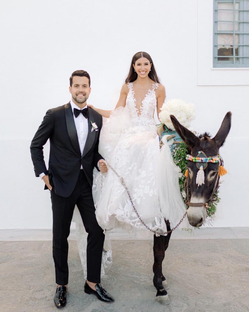 5 Of Our Favorite Destination Weddings In Greece