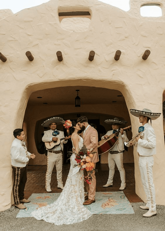 10 Tips for Planning a Destination Wedding in Mexico
