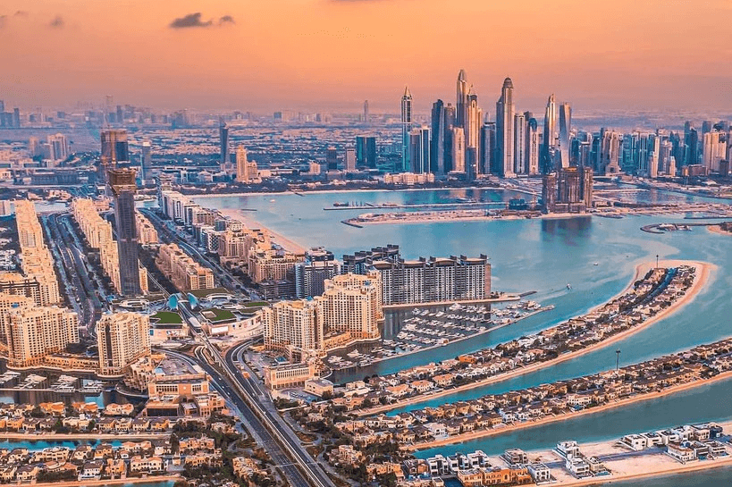 Top 10 Must-See Attractions for a Honeymoon in Dubai