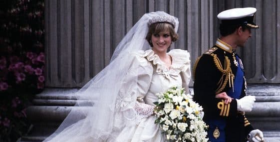 10 British Royal Wedding Traditions to Inspire Your Wedding Day 