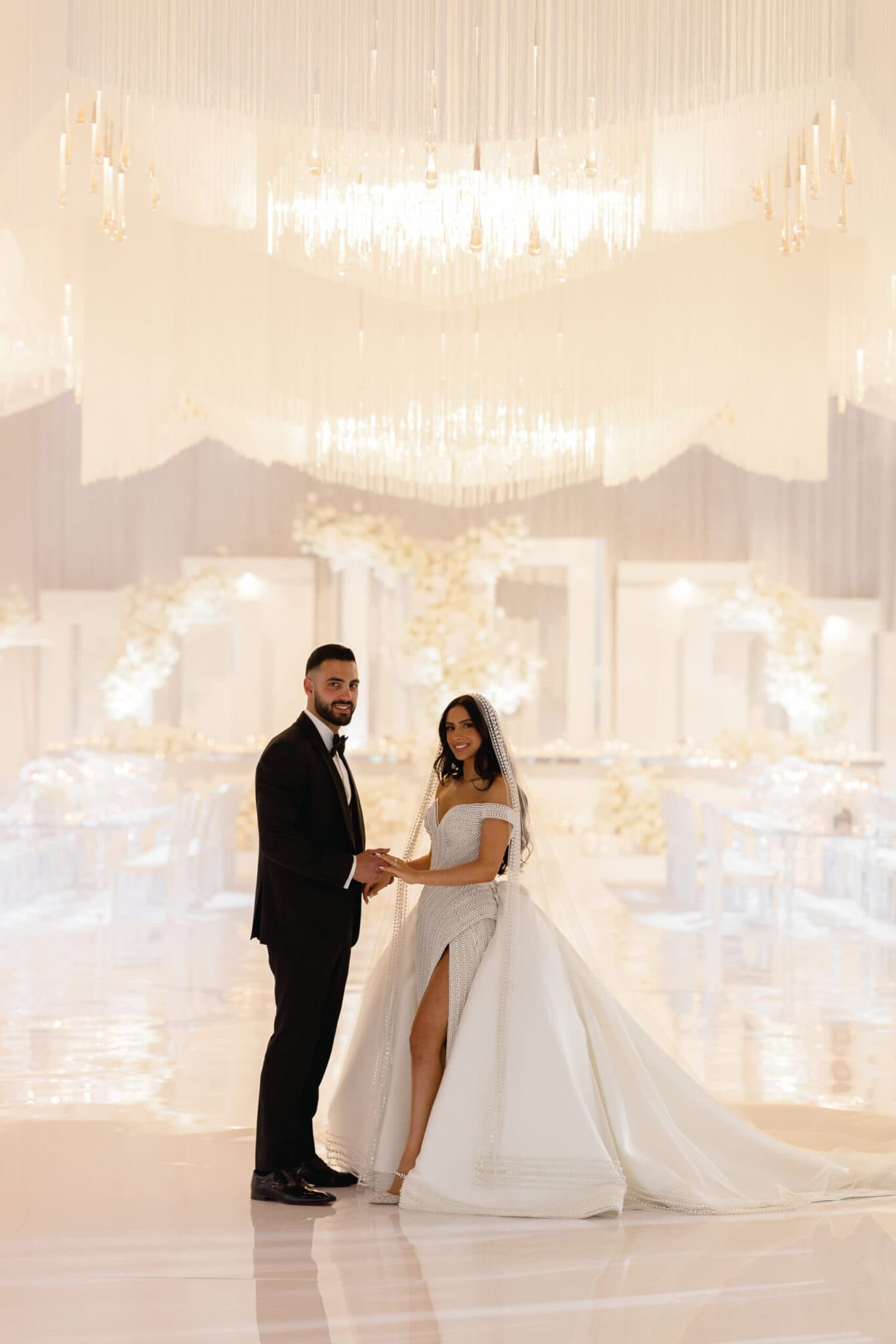 A Dreamy Winter Wonderland Wedding Comes to Life in Melbourne, Australia for This Couple