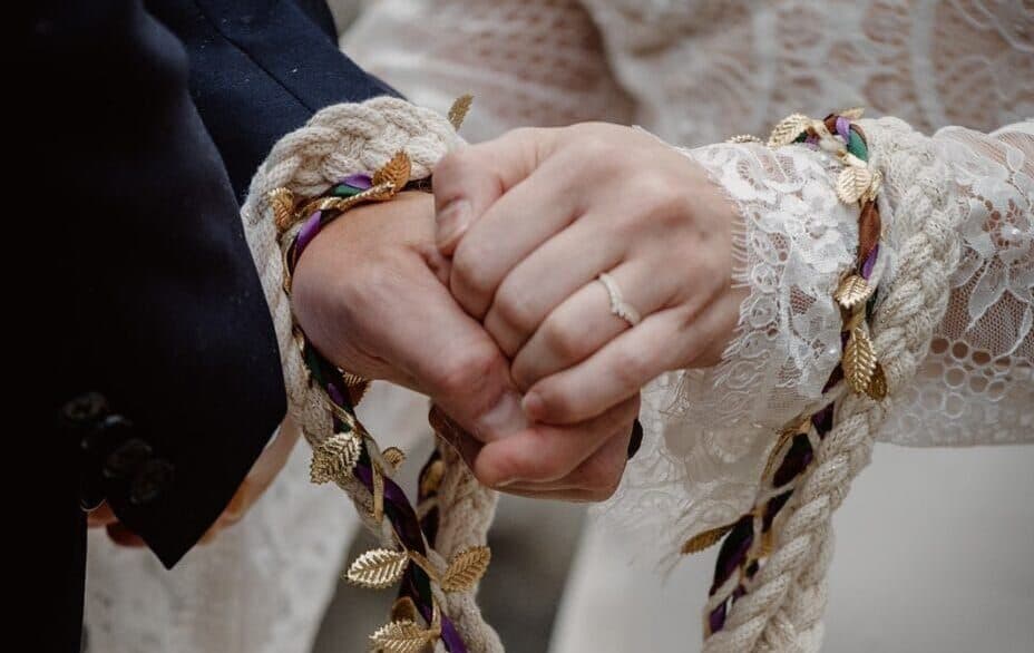 10 Meaningful Traditions from Other Countries to Consider for Your Multicultural Wedding