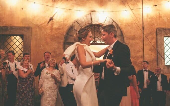 10 of the Most Spectacular Wedding Traditions in Italy