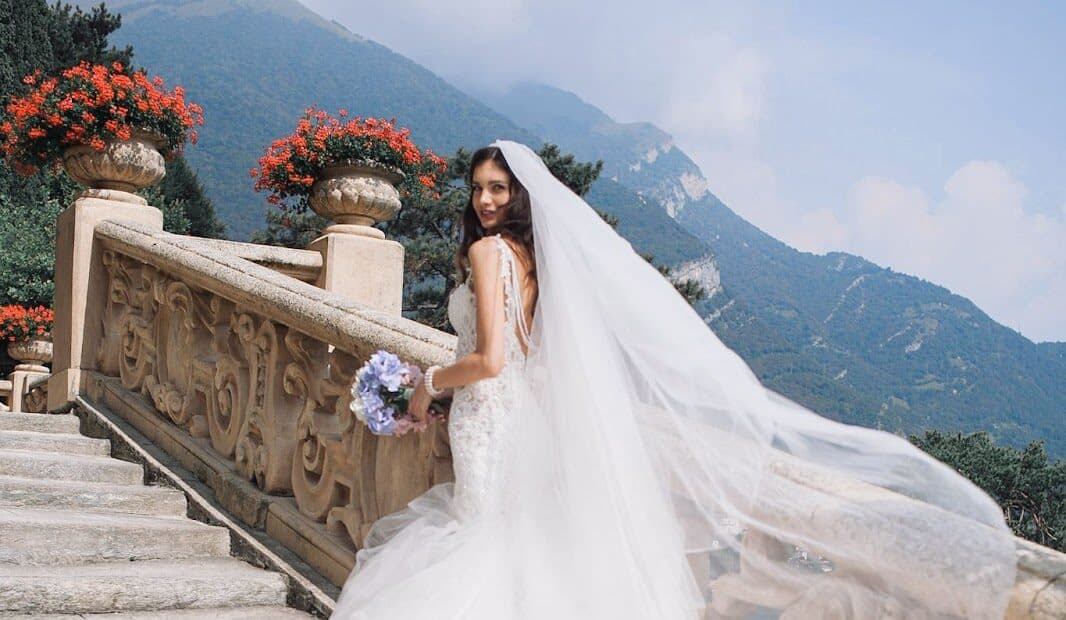 The Pros and Cons of Having a Destination Wedding vs. Traditional Wedding in 2023