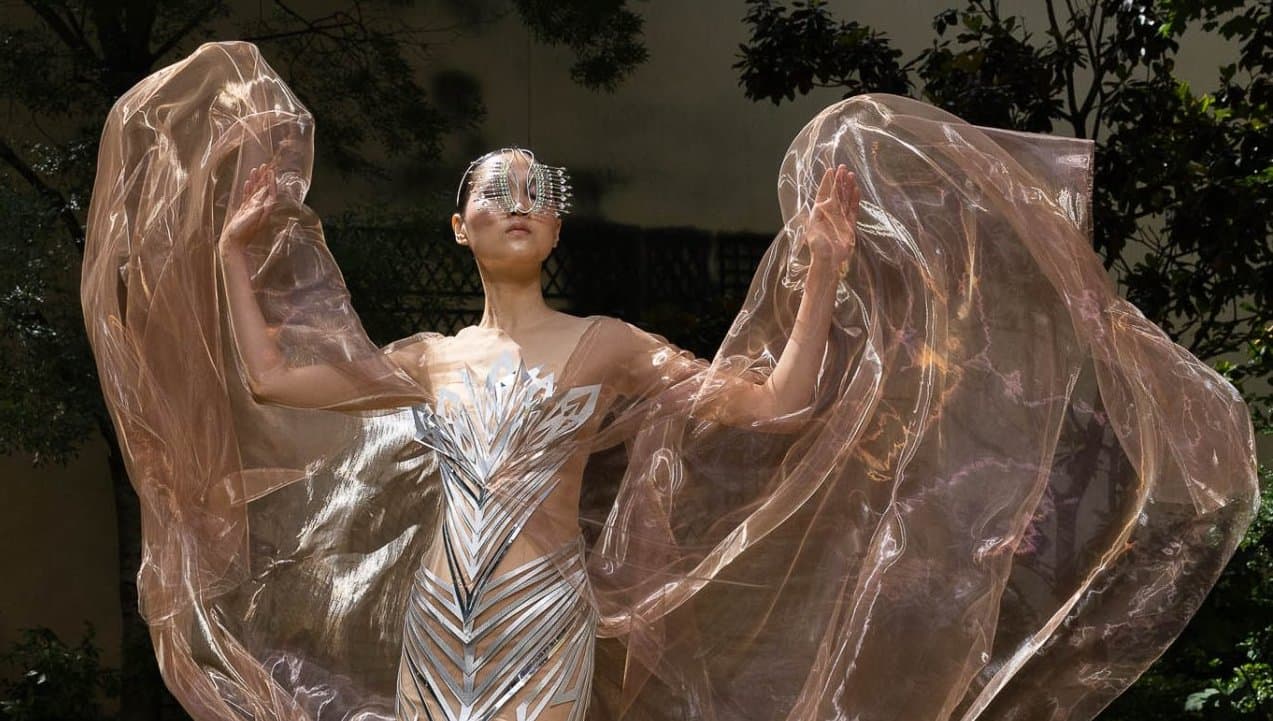 10 Creative Bridal Looks for the Fashion-Forward Bride