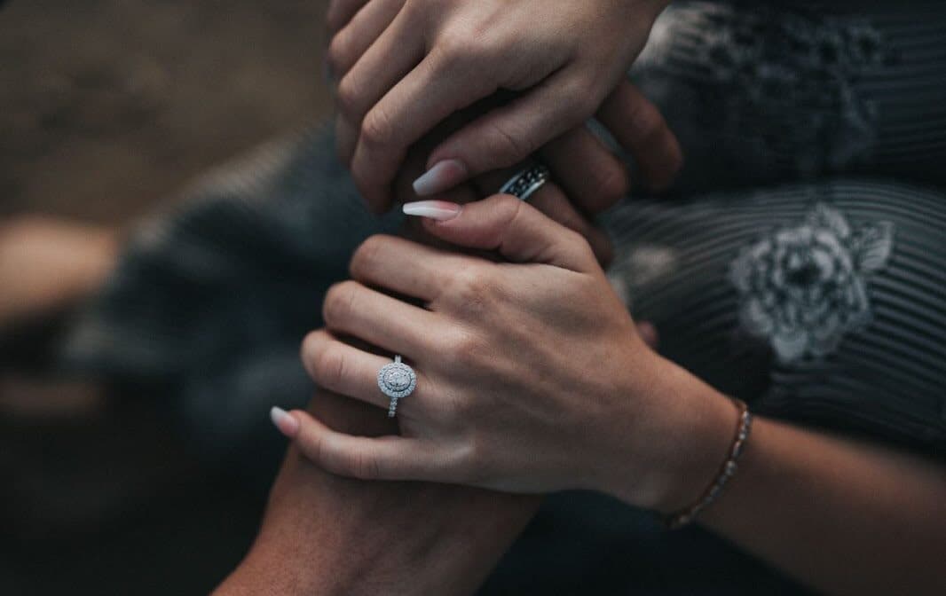 How to Choose the Perfect Engagement Ring for Your Partner