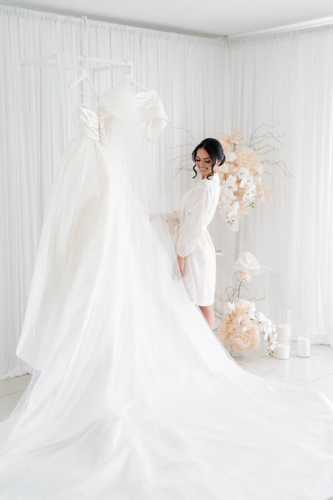 This Bride Wore a Stunning, Minimalist Gown to Her Elegant and Classic Wedding in Sydney