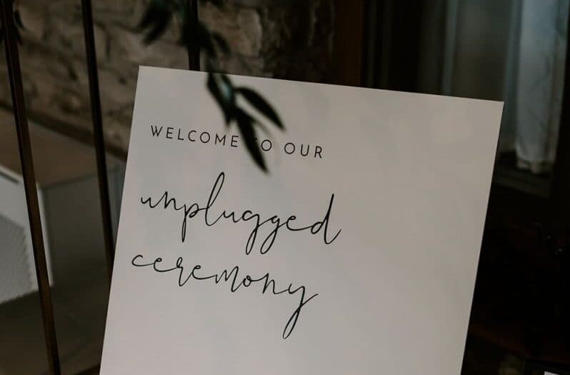 The Wedded Wonderland Guide to Planning a Device-Free Wedding