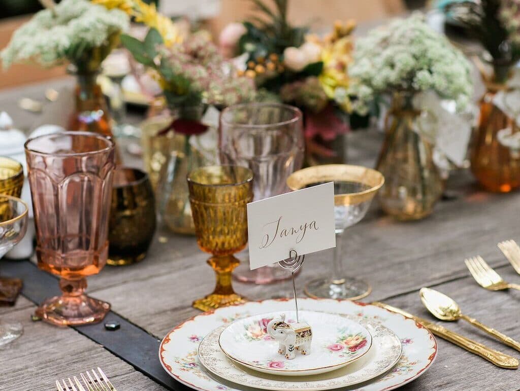 10 of the Latest Trends in Wedding Tablescapes You Need to Know