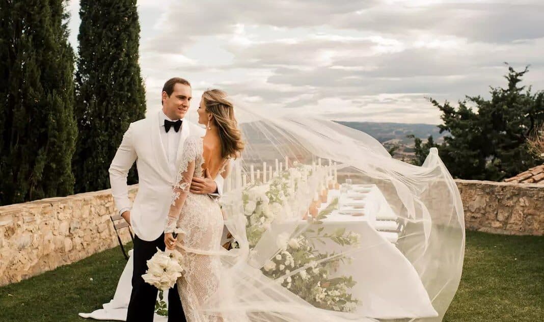 10 Practical Reasons Why You Should Hire a Destination Wedding Planner