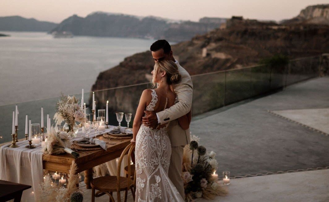 12 Best Countries Where You Can Luxuriously Elope 