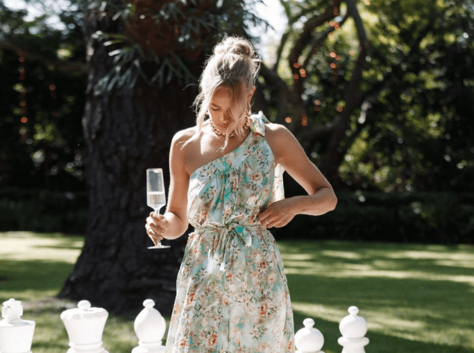 10 Stylish Guest Outfits for a Garden Wedding