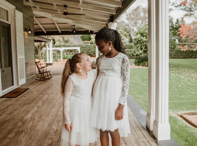 A Ghanaian-French Country Wedding in Autumn