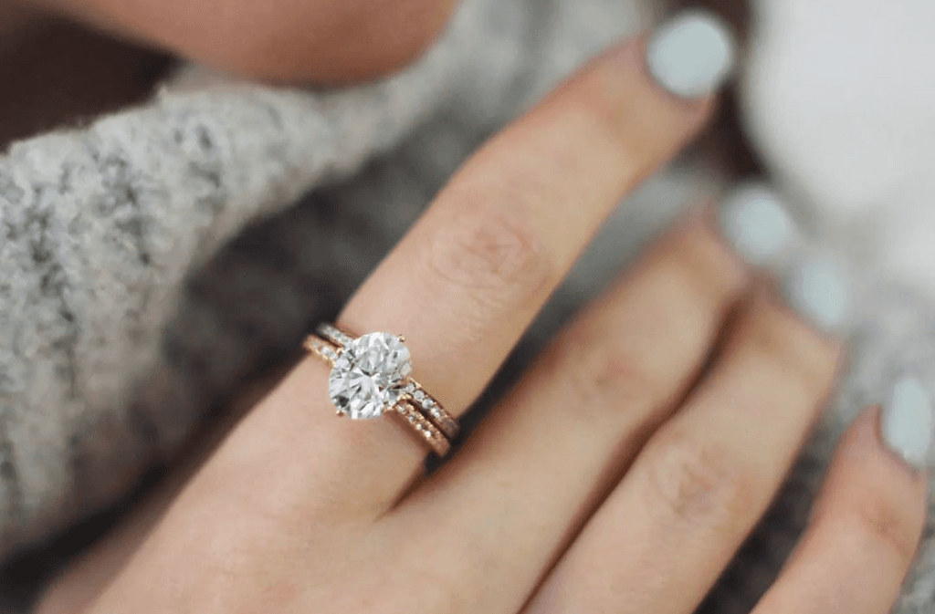 Why White Sapphire Engagement Rings Are the Perfect Alternative to Diamonds