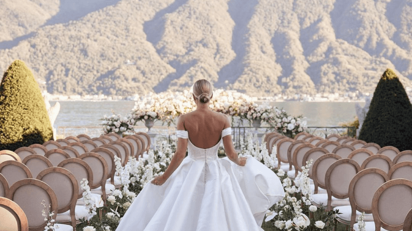 15 Questions to Ask When Booking a Wedding Photographer