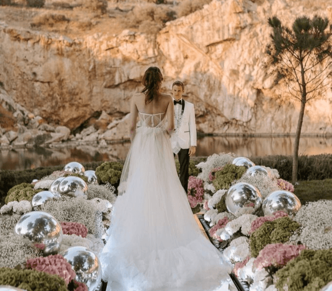 How to Choose Your Wedding Destination: 19 Things to Consider